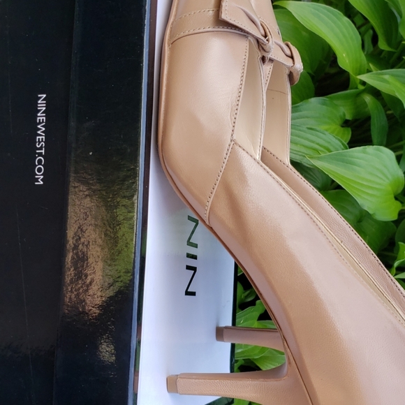 NIB Womens Nine West Heels - Picture 2 of 4